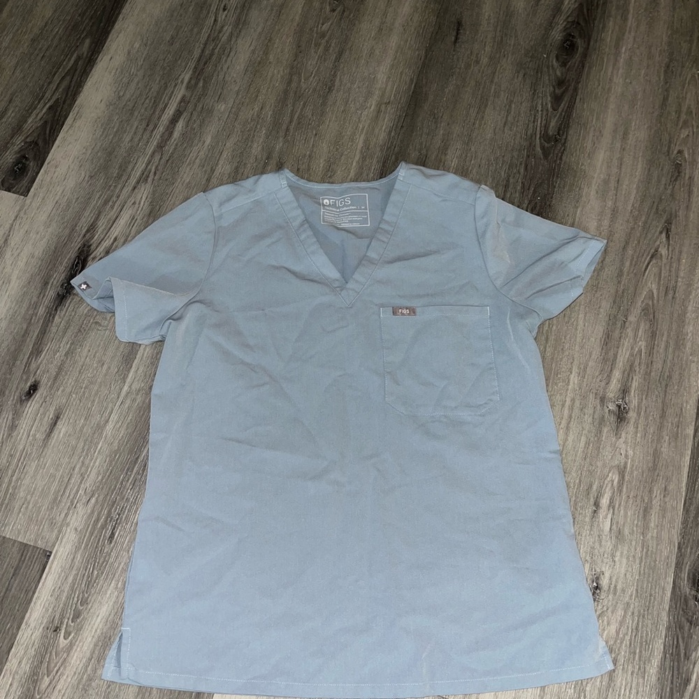 Figs Ciel Blue Scrub top size medium - Picture 2 of 3